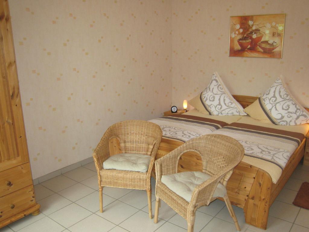 Sch Ne Wohnung In Der Moselregion Kinheim Esterno foto