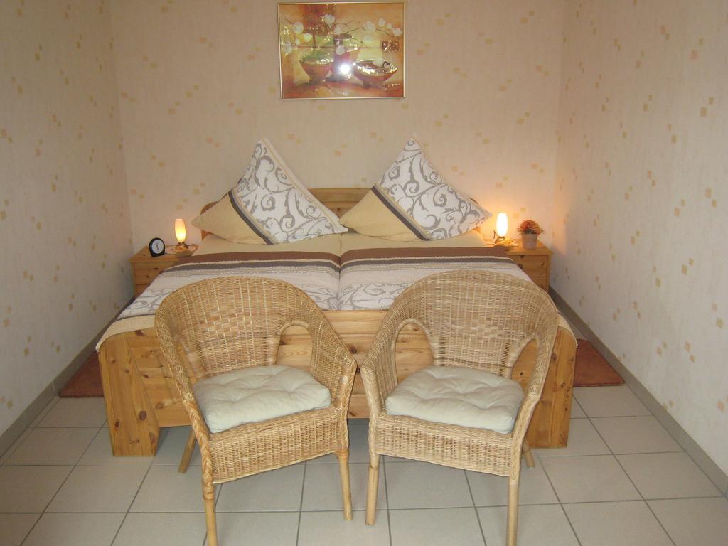 Sch Ne Wohnung In Der Moselregion Kinheim Esterno foto