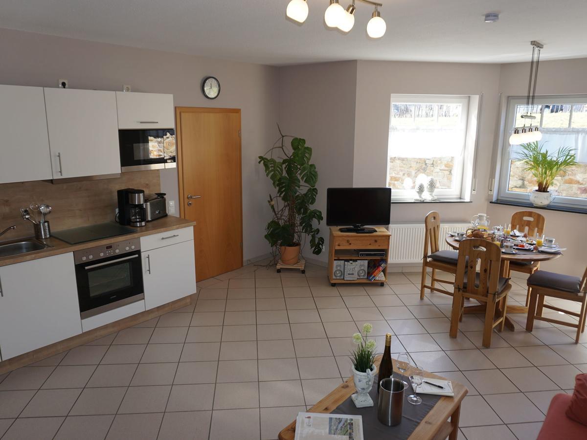 Sch Ne Wohnung In Der Moselregion Kinheim Esterno foto
